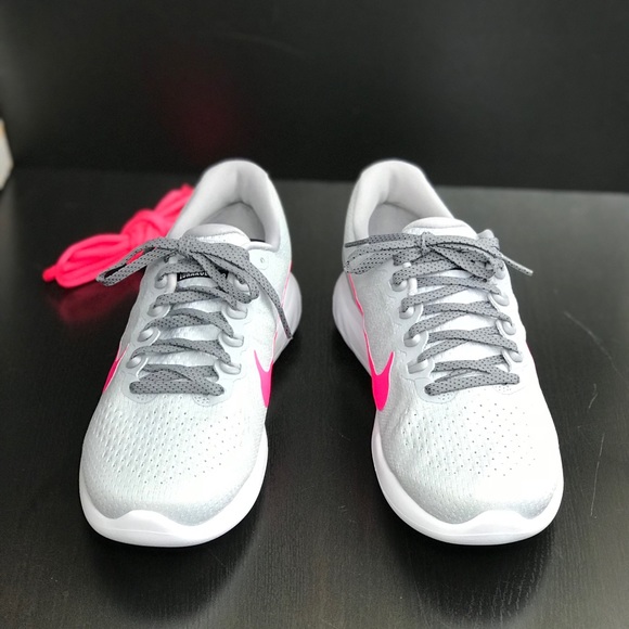 NWT Nike ID Lunarglide 9 WMNS - Picture 3 of 8